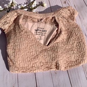 Torrid sleeveless Lace Upper Tank Top Peach 5x